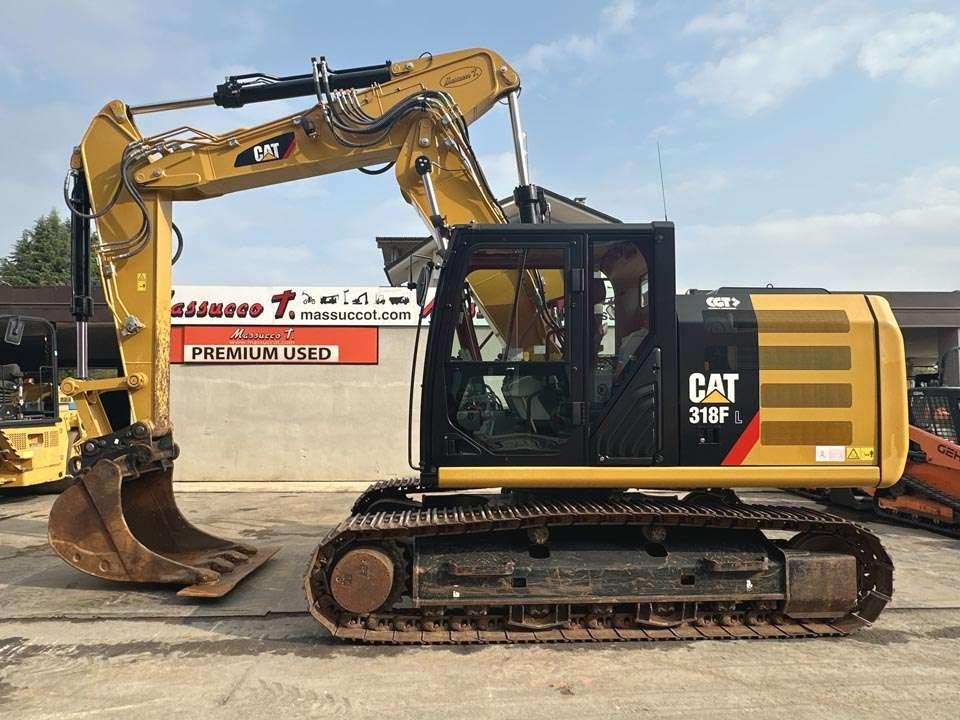 Caterpillar 318FL Photo 2