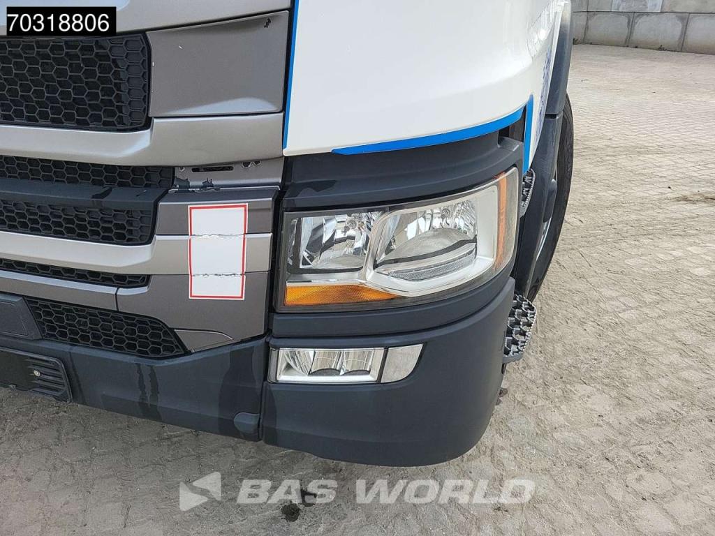 Scania R410 4X2 LNG! Retarder 2xTanks ACC Photo 9