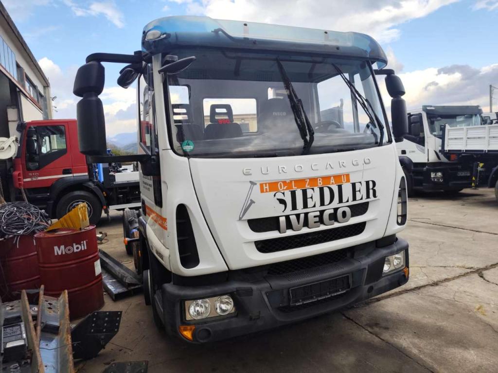 Iveco EUROCARGO CUBE 80E22P Photo 12