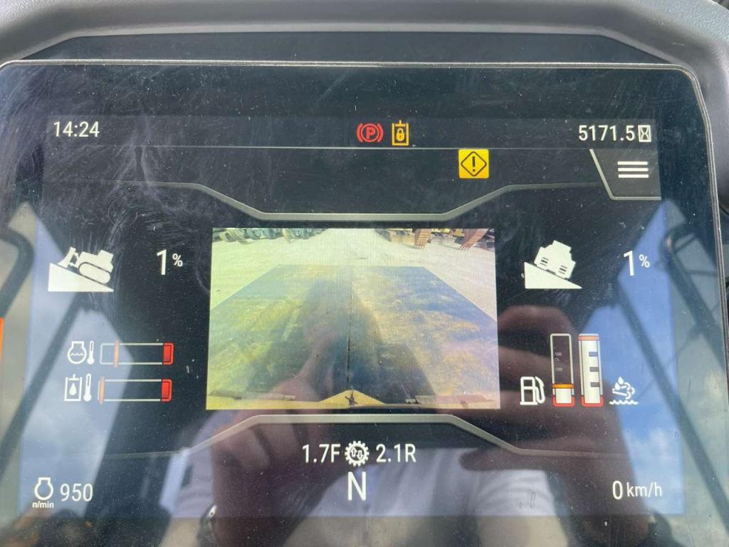 Caterpillar D2 LGP 12A | LEICA GPS Photo 24