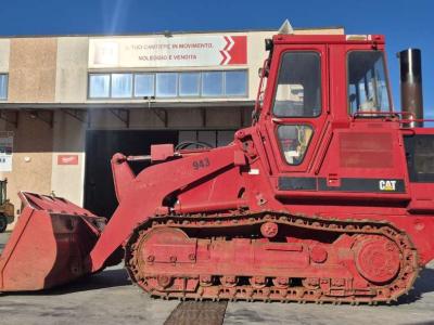 Caterpillar 943 sold by Essedi Macchine Srl