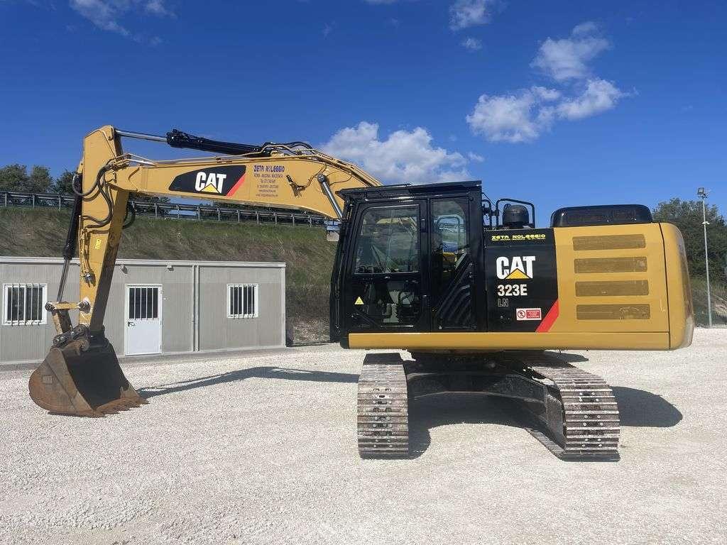 Caterpillar 323 ELN Photo 2