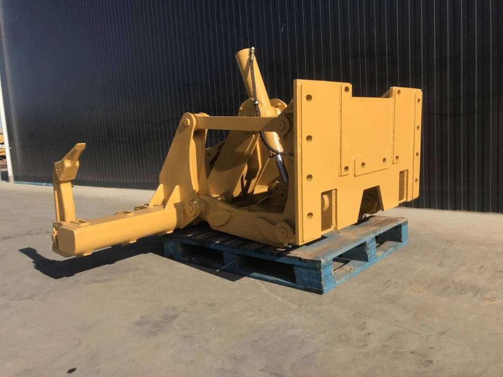 Volvo G946B Photo 3
