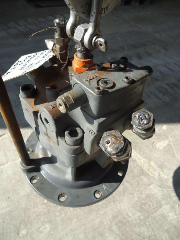 Turntable rotation motor for Fiat Kobelco E215-E235 Photo 2
