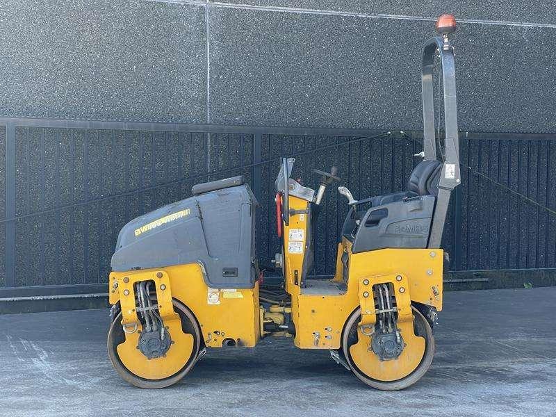 Bomag BW 100 ADM 5 Photo 2