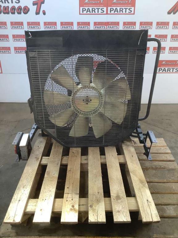 Cooling fan for Caterpillar 924G Photo 1