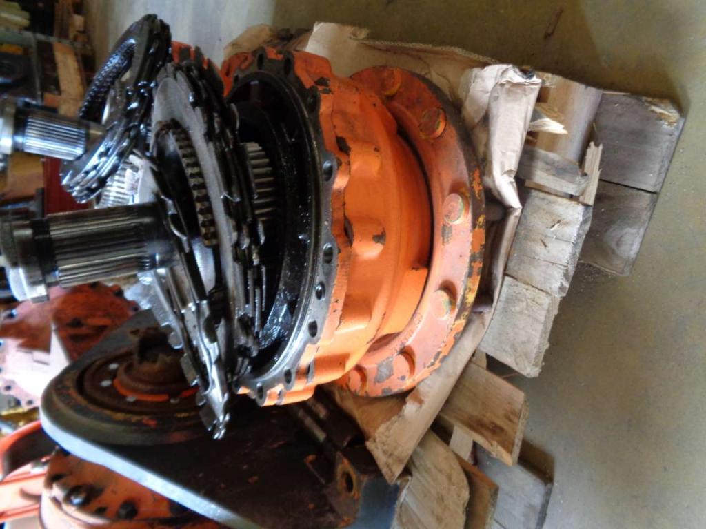 Rear axle for Hitachi Lx 170 Photo 2