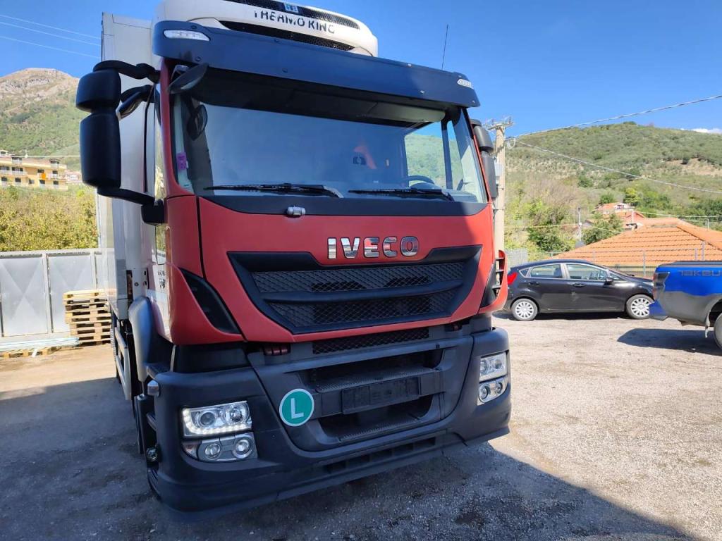 Iveco STRALIS HI-STREET 260S31 Photo 12