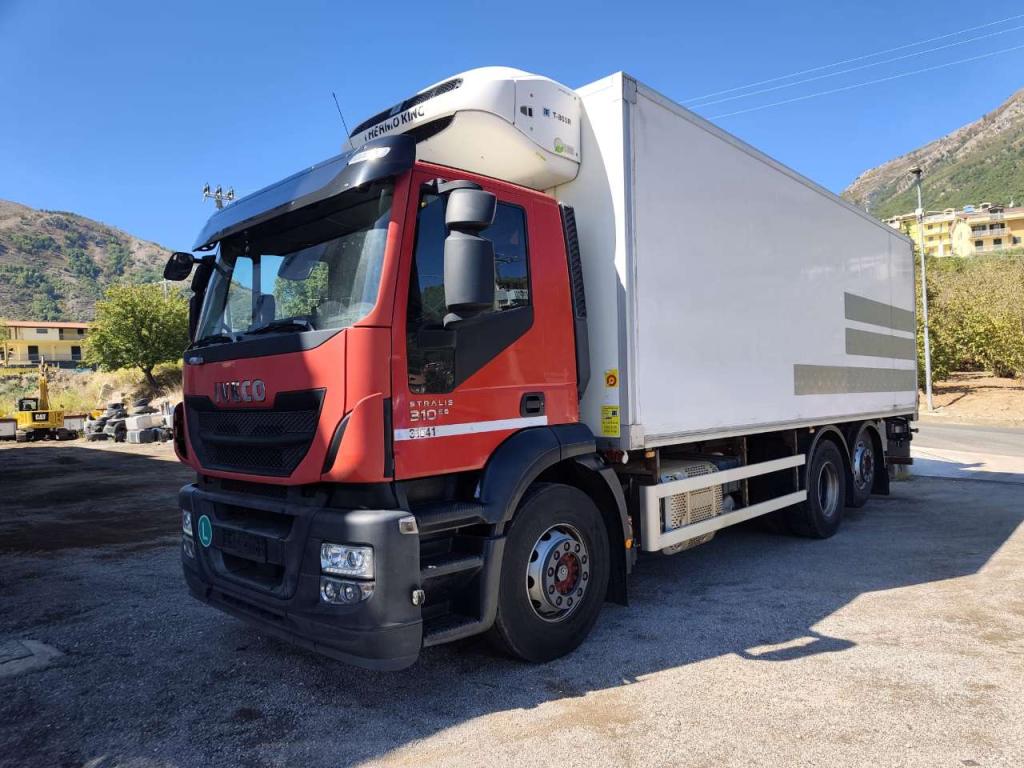 Iveco STRALIS HI-STREET 260S31 Photo 23
