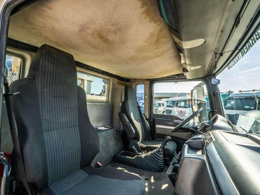 Man TGS 33.400 BB - HIAB 377 E-5 HIPRO Photo 18