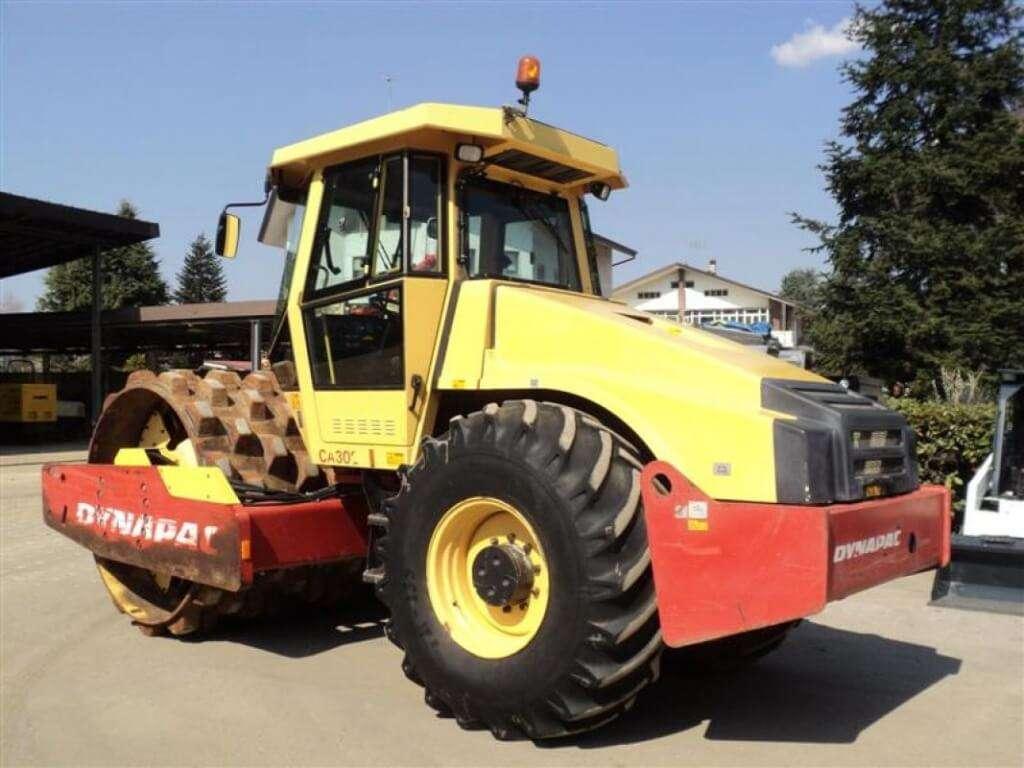 Dynapac CA302PD Photo 2