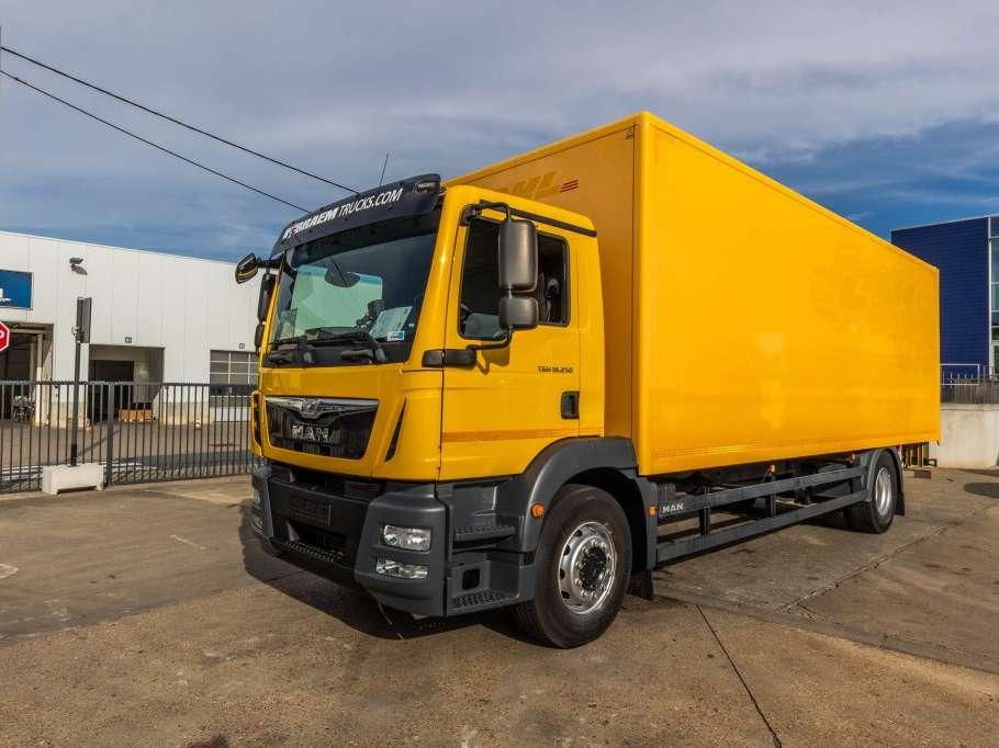Man TGM 18.250 BL + DHOLLANDIA 2T. Photo 1