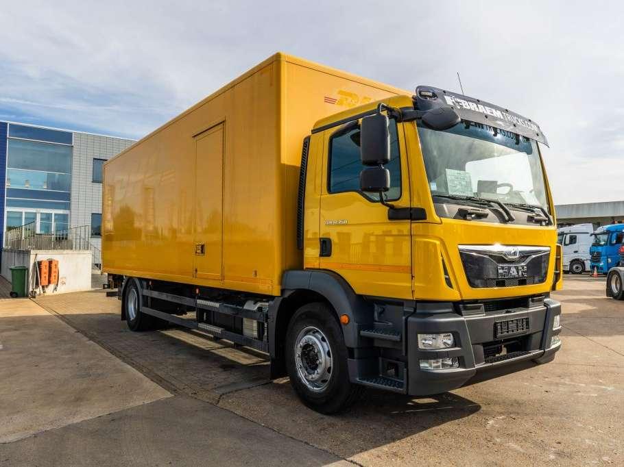 Man TGM 18.250 BL + DHOLLANDIA 2T. Photo 2
