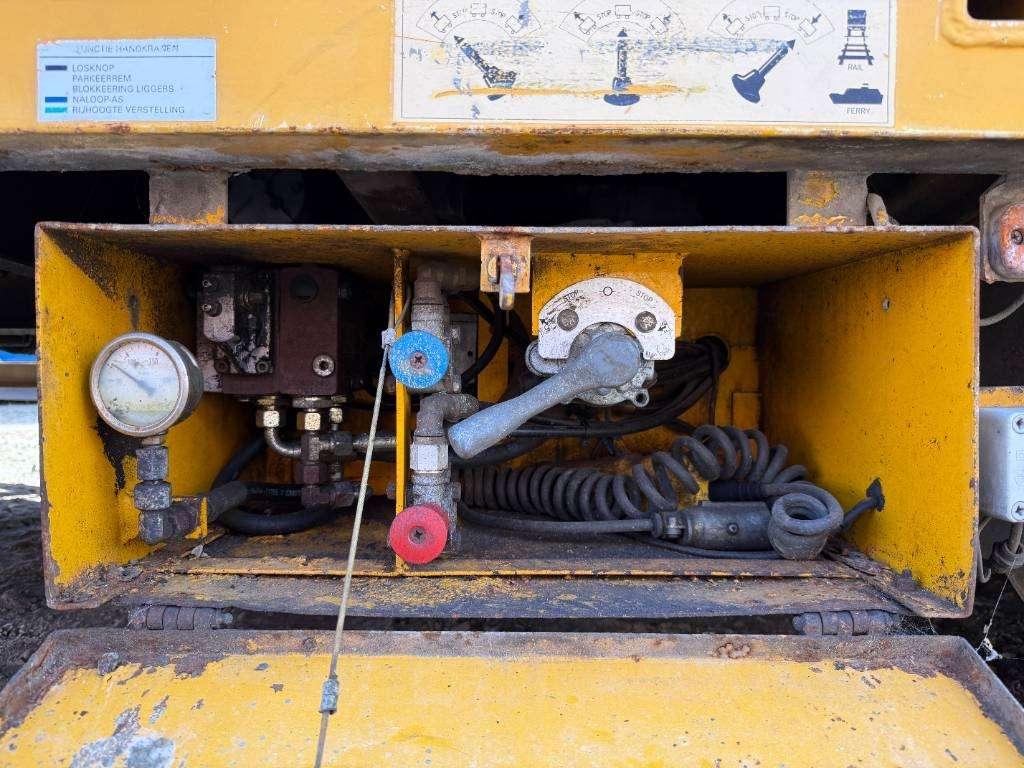 Wirtgen WM400 + Broshuis Trailer - Menginstallatie Photo 21