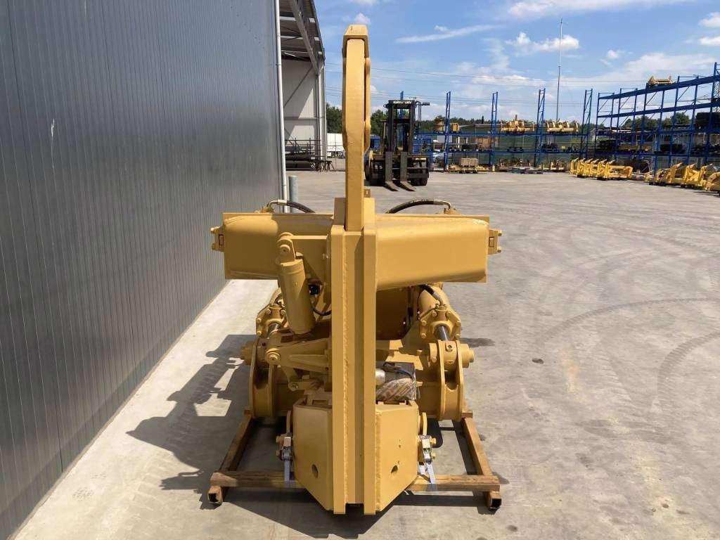 Caterpillar D8T Photo 7