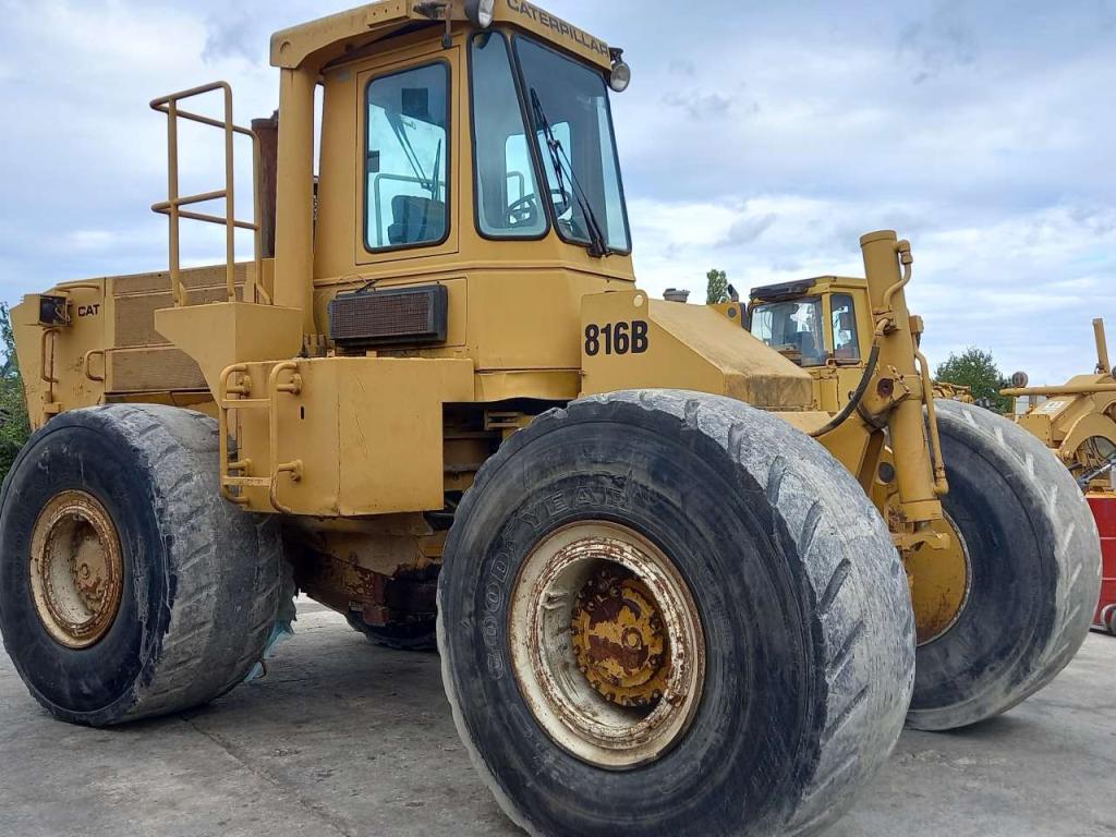 Caterpillar 816B Photo 2