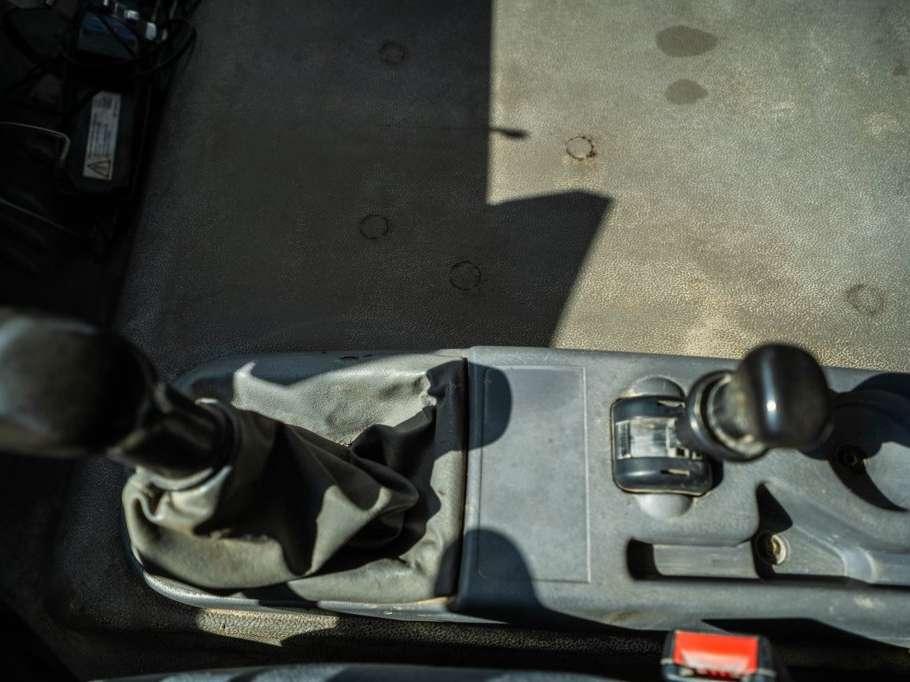 Renault MIDULM 220 DCI - PAFLINGER PK 6001 Photo 13