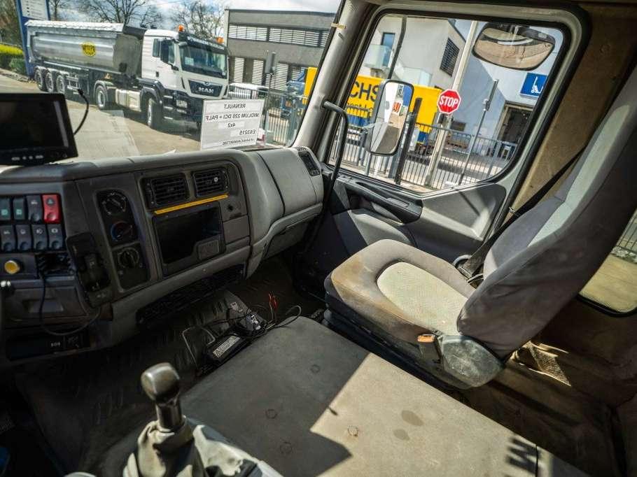 Renault MIDULM 220 DCI - PAFLINGER PK 6001 Photo 14