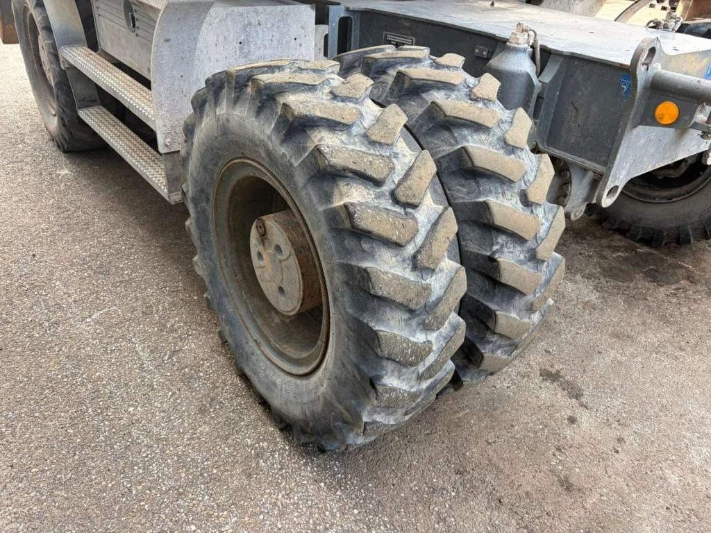 Liebherr A918 Compact Litronic Photo 16
