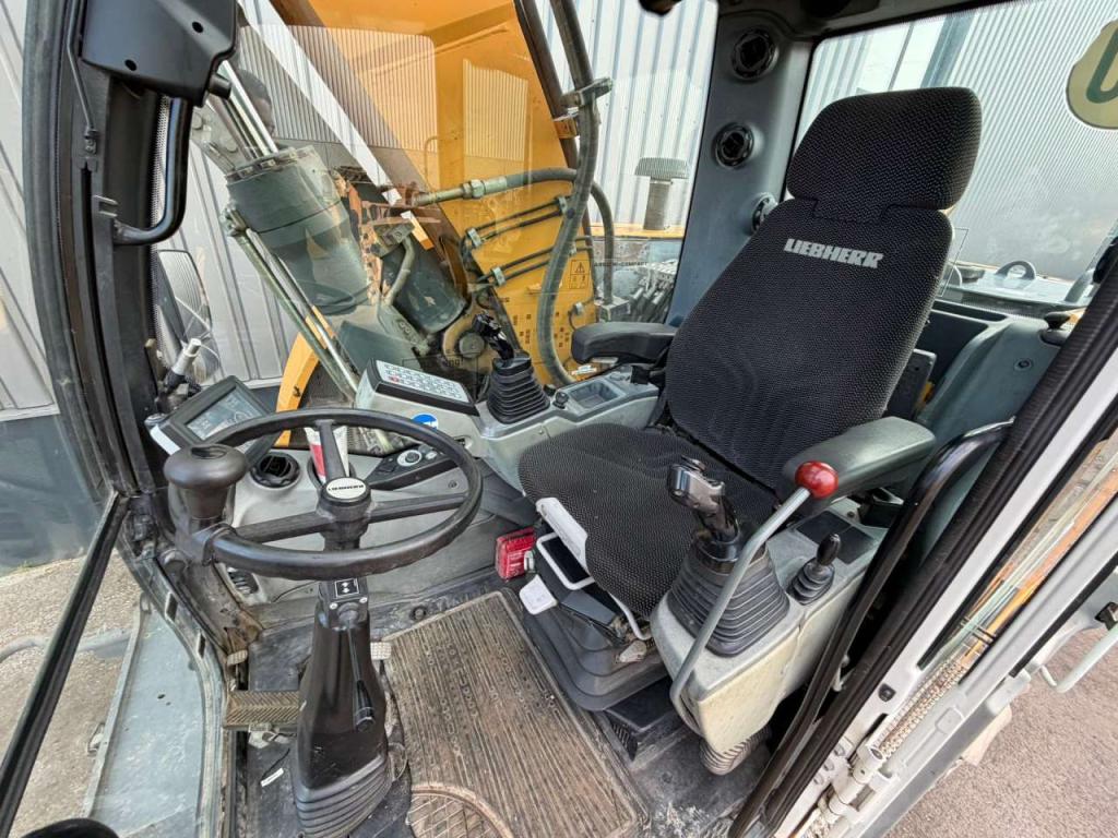 Liebherr A918 Compact Litronic Photo 20