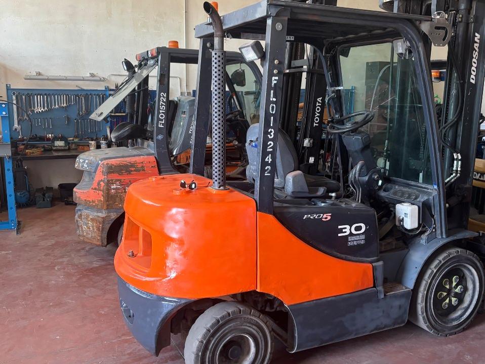 Doosan P20 Photo 1