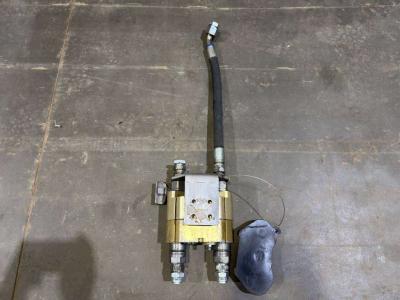 Caterpillar Multi X - Modular coupler incl. connector sold by Smitma B.V.