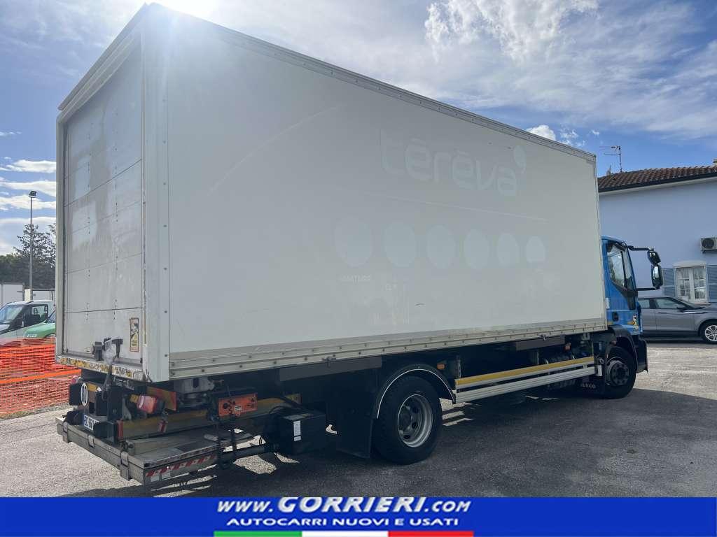 Iveco EUROCARGO 120-250P Photo 8