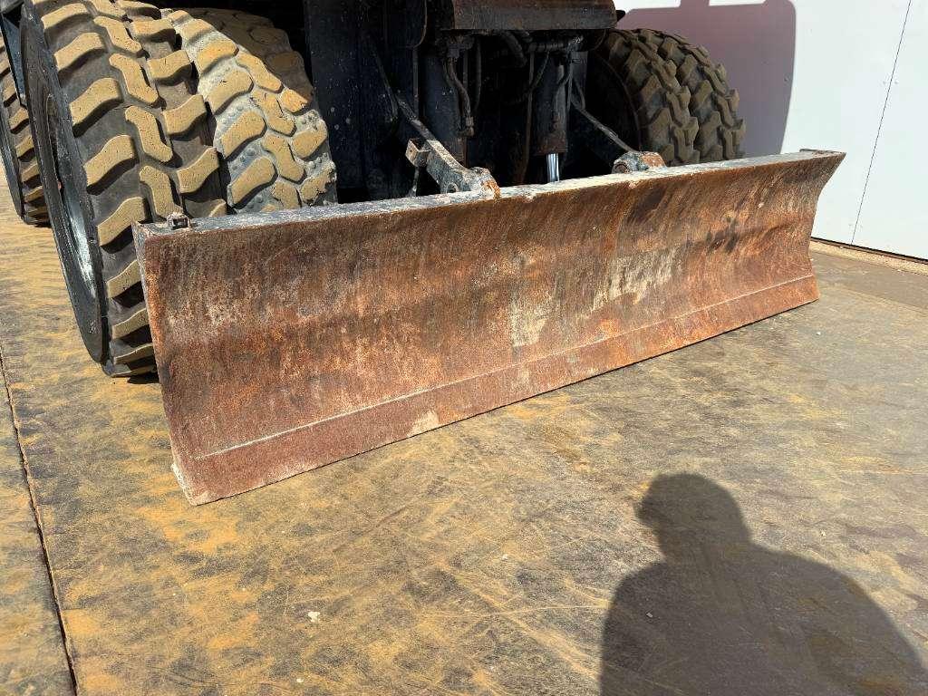 Hitachi ZX170W-5B - Blade / Triple Boom / Auto Greasing Photo 19