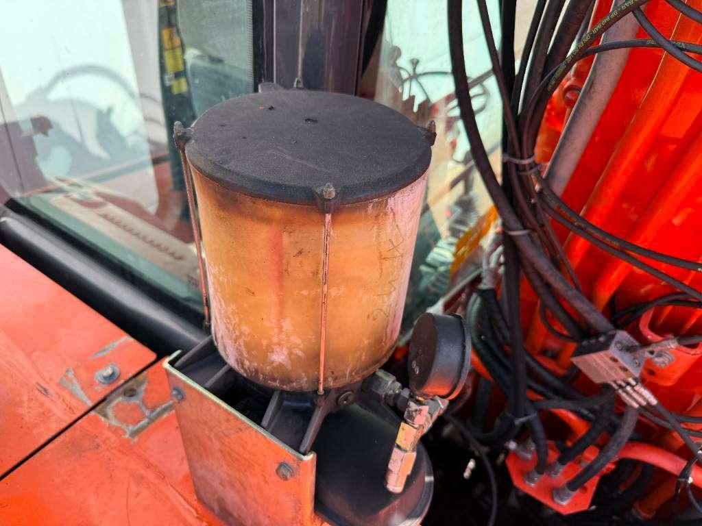 Hitachi ZX170W-5B - Blade / Triple Boom / Auto Greasing Photo 25