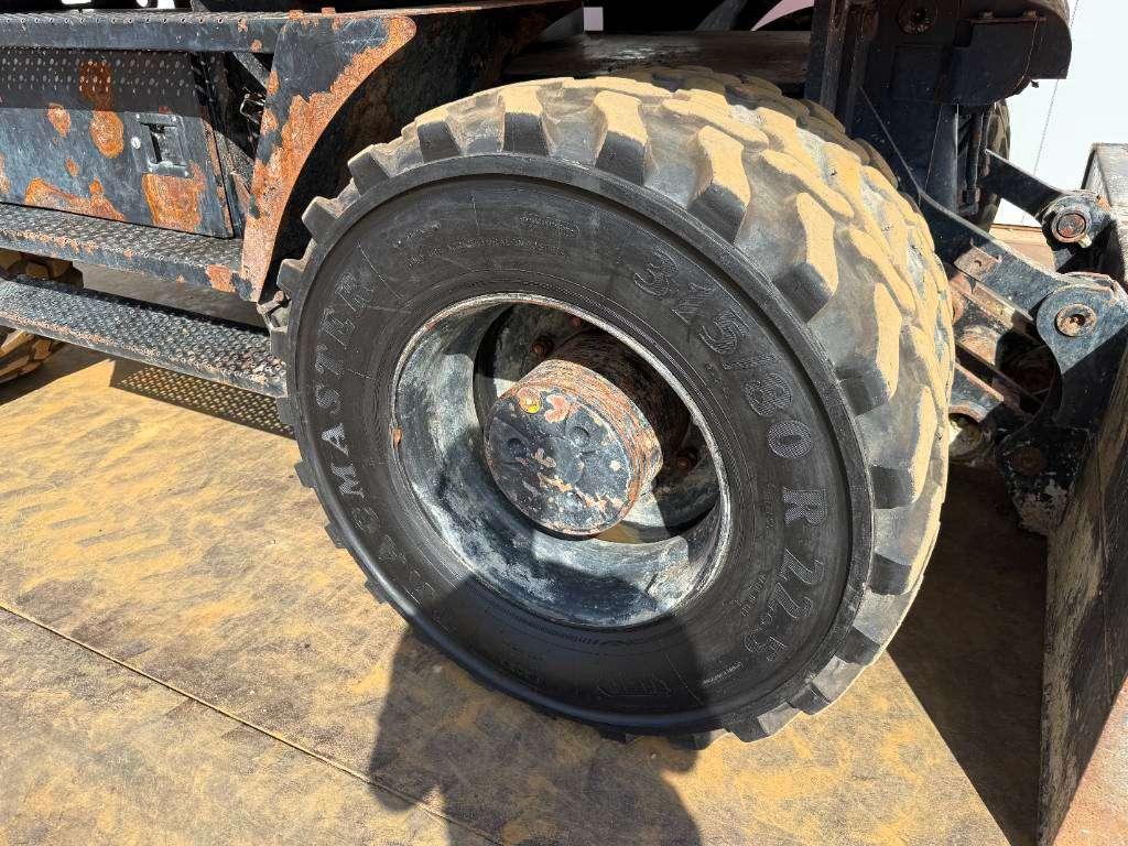 Hitachi ZX170W-5B - Blade / Triple Boom / Auto Greasing Photo 27