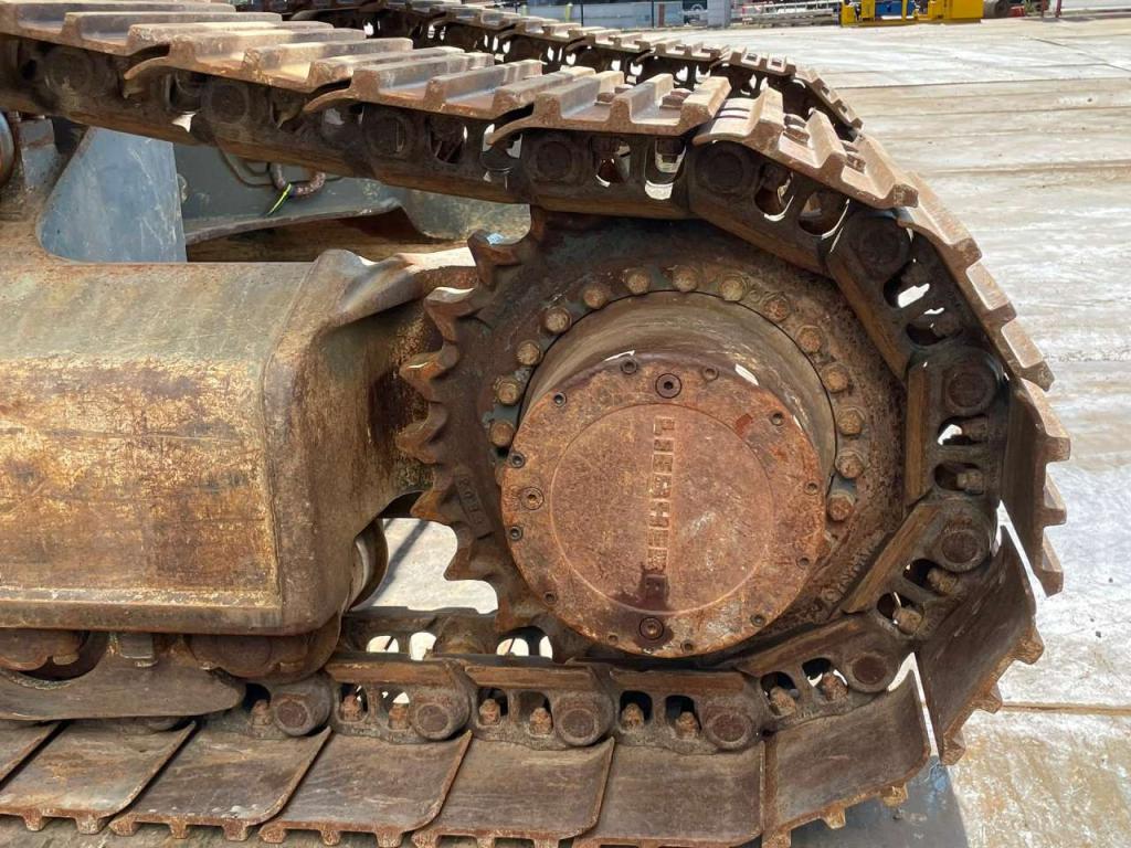 Liebherr R944C Photo 15
