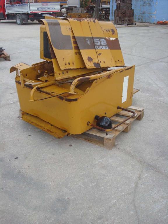 Hood and body panel for Fiat Allis FR15B Photo 1
