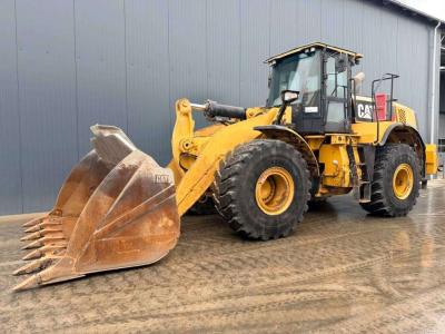 Caterpillar 972M sold by Smitma B.V.