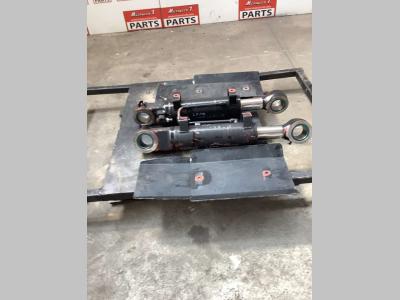 Dozer blade cylinder for Hitachi ZX135US-7 sold by Massucco T. Srl Area Ricambi