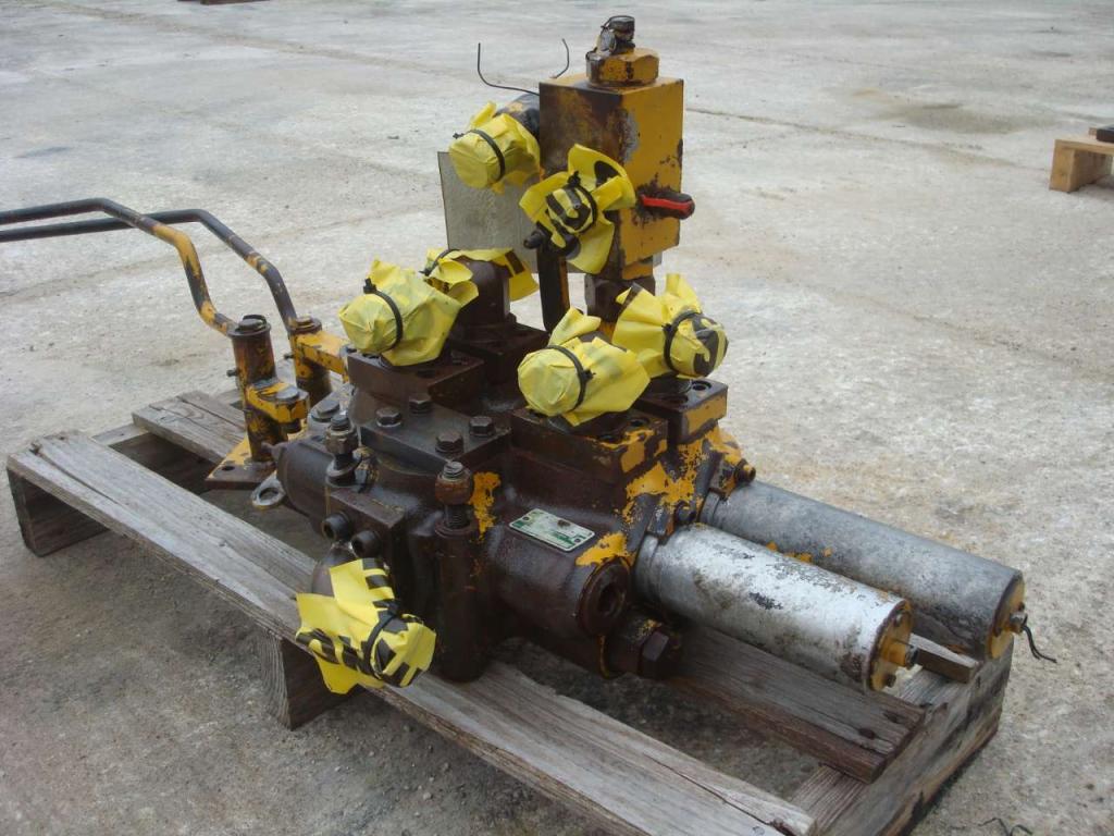 Hydraulic distributor for Benati 22 SB Photo 1