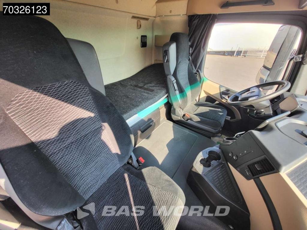Mercedes-Benz Actros 1842 4X2 StreamSpace Standklima Photo 25