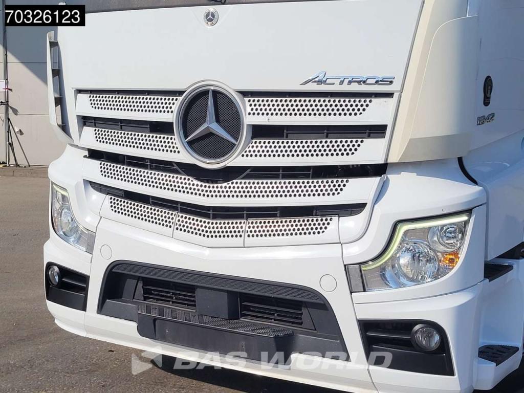 Mercedes-Benz Actros 1842 4X2 StreamSpace Standklima Photo 8