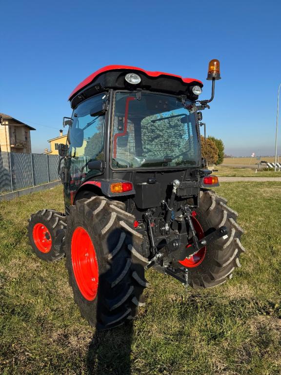Kioti DK 6020 H Photo 3