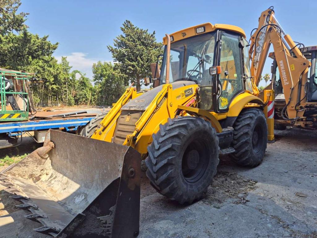 JCB 4CX Photo 1