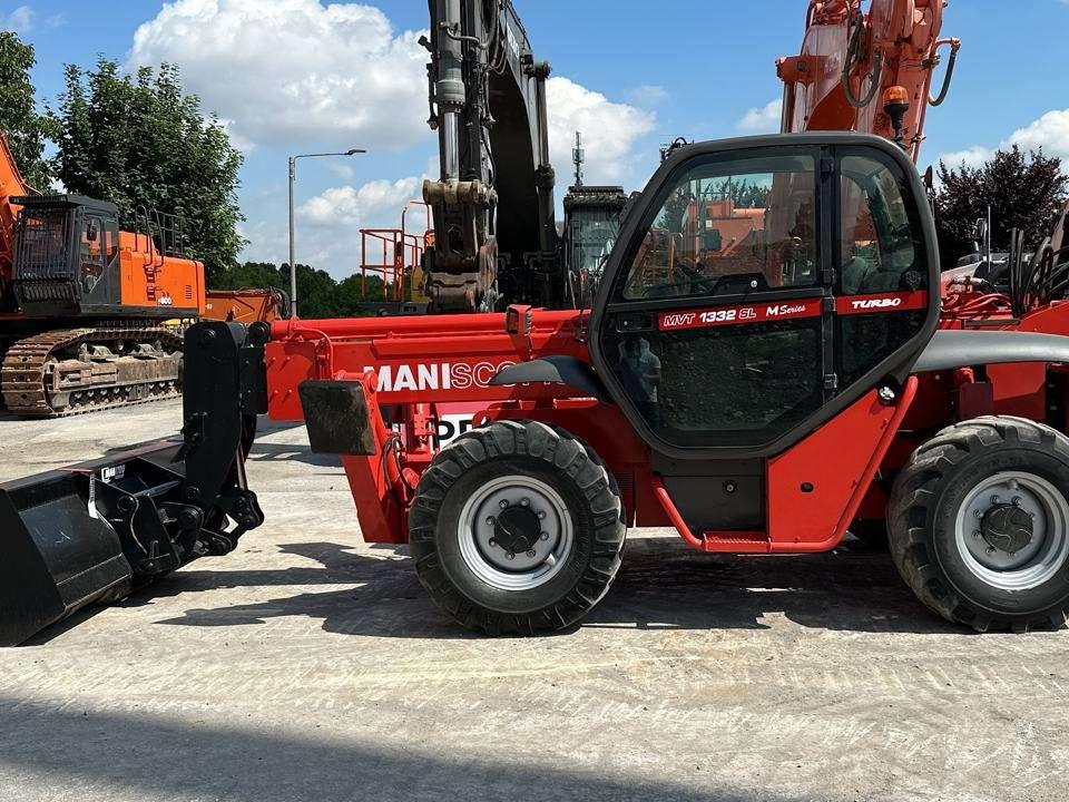 Manitou MVT 1332SL 4X4 Photo 2