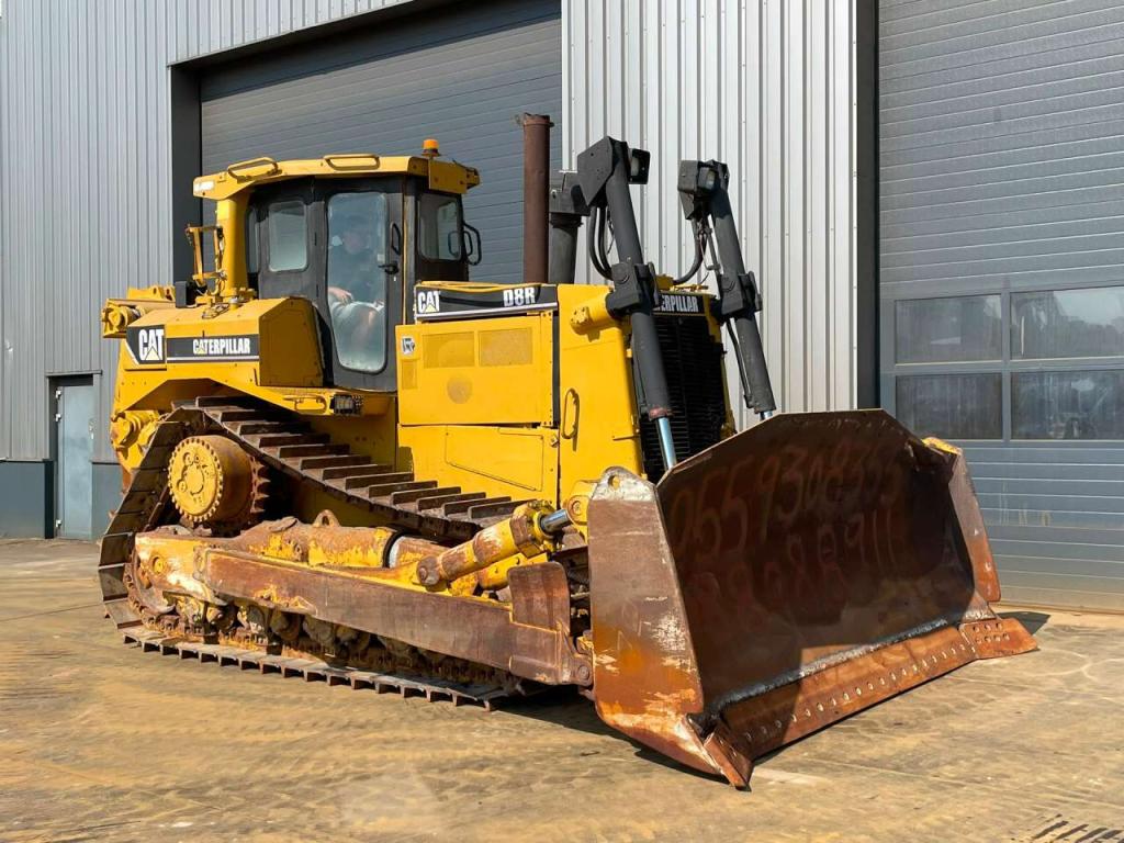 Caterpillar D8R Photo 2
