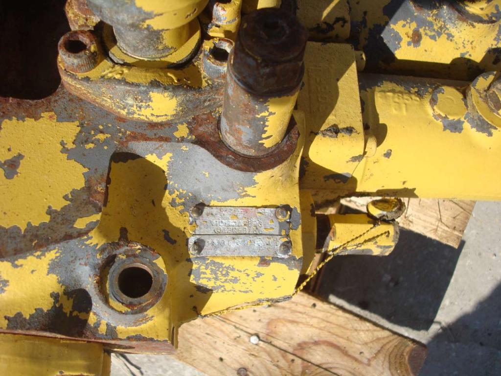 Hydraulic distributor for Benati 25SB Photo 2