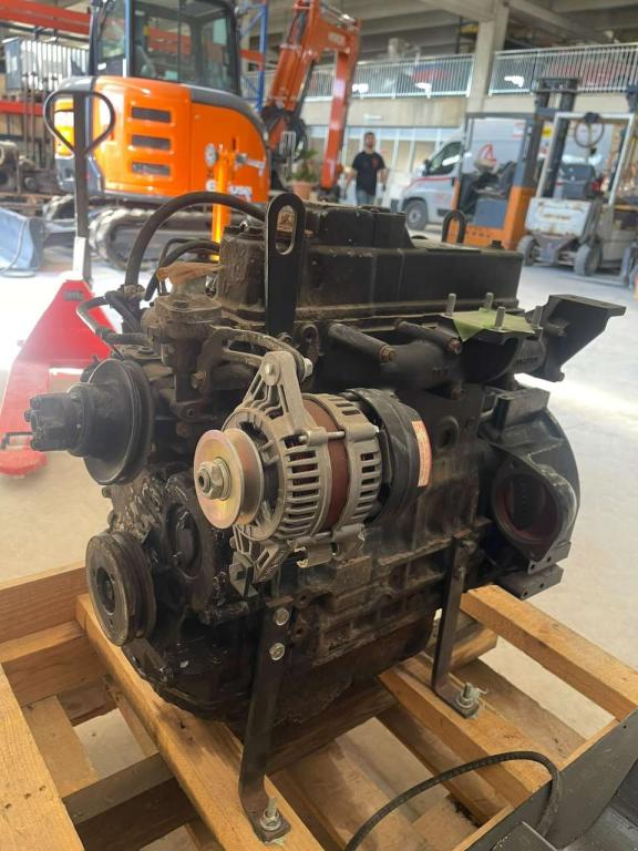 Yanmar 4TNY88-N Photo 3