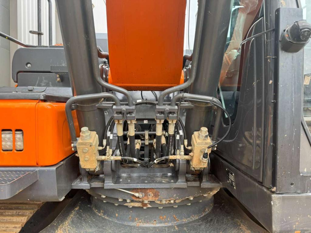 Doosan DX225LC-7 Photo 28