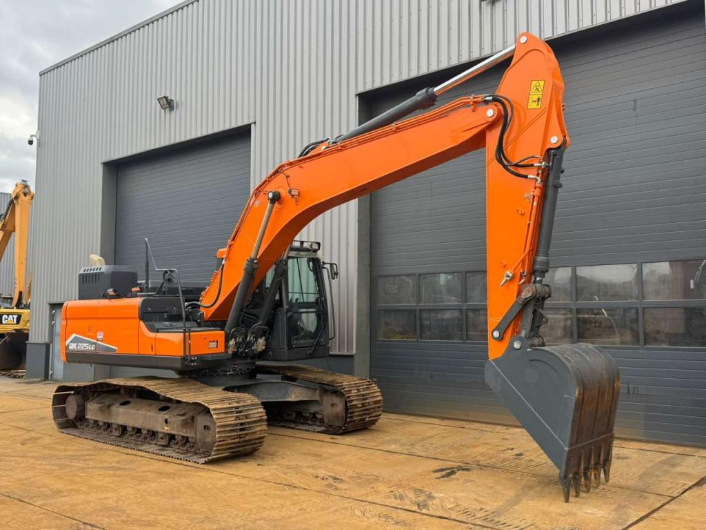 Doosan DX225LC-7 Photo 7