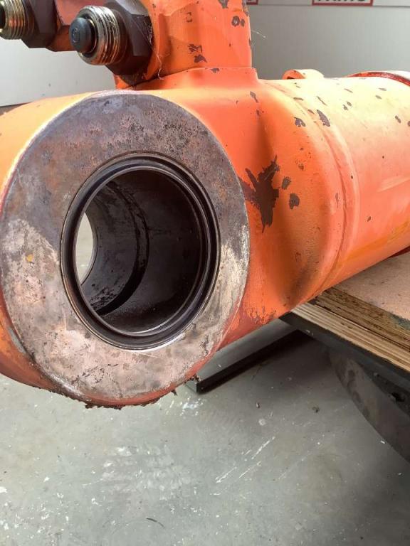 Positioner piston for Hitachi ZX160LC Photo 2