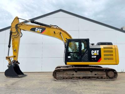 Caterpillar 320FL - New Bucket / Hammer Lines / Camera sold by Boss Machinery