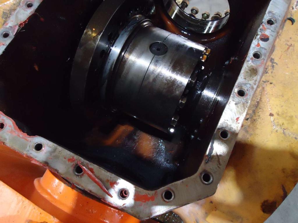 Rear axle for Fiat Kobelco - Fiat Hitachi W270 Photo 2