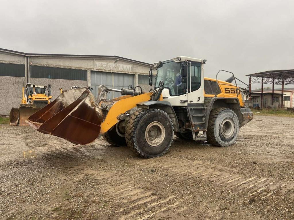 Liebherr L550 Photo 4
