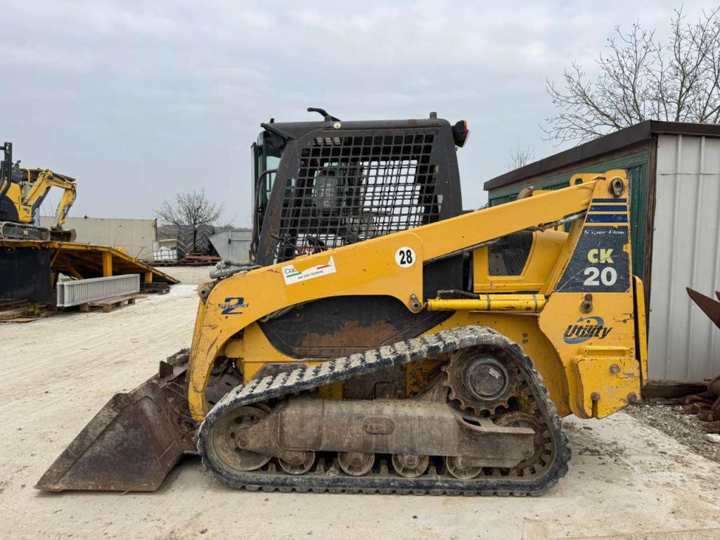 Komatsu CK20 Photo 1